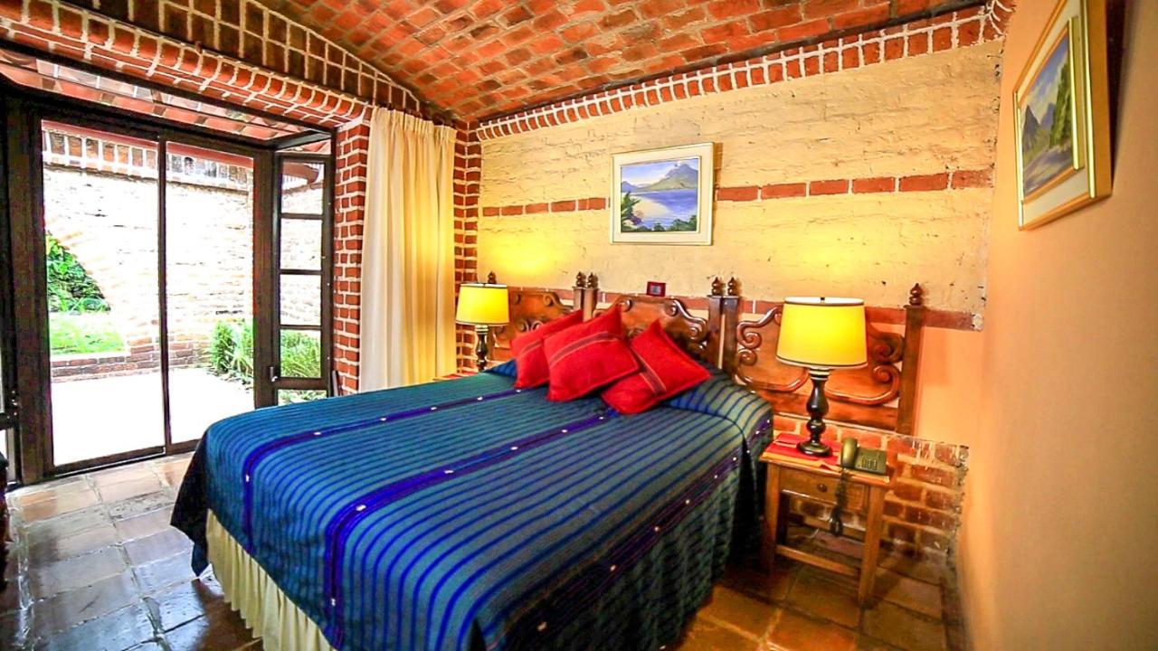 Hotel San Buenaventura De Atitlan Panajachel Bagian luar foto