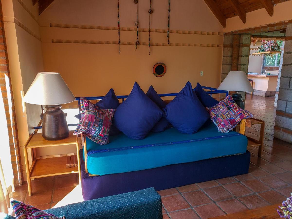 Hotel San Buenaventura De Atitlan Panajachel Bagian luar foto