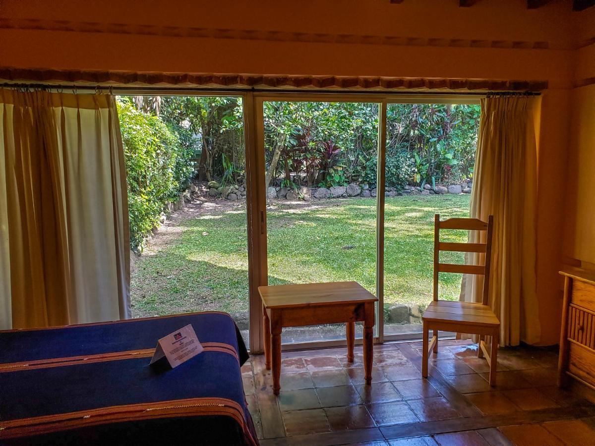 Hotel San Buenaventura De Atitlan Panajachel Bagian luar foto