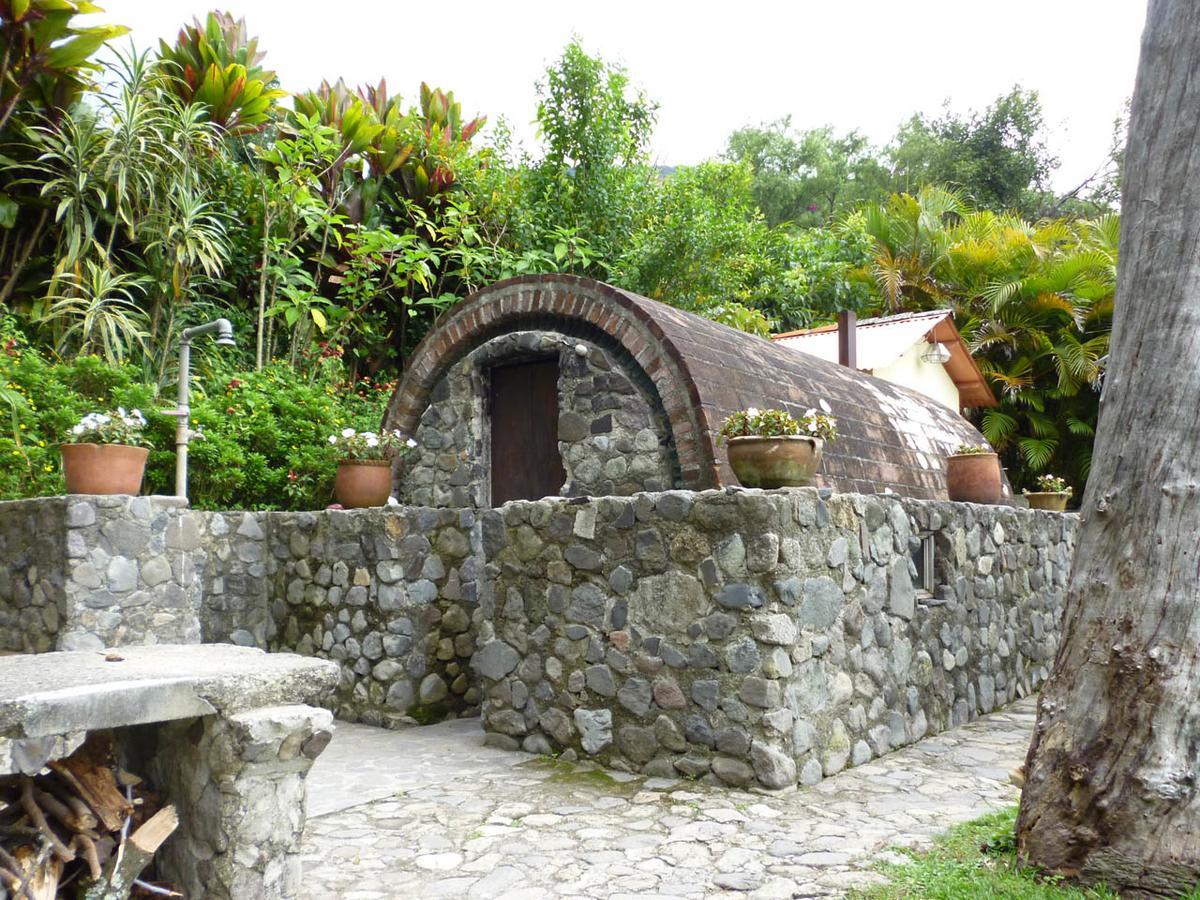 Hotel San Buenaventura De Atitlan Panajachel Bagian luar foto